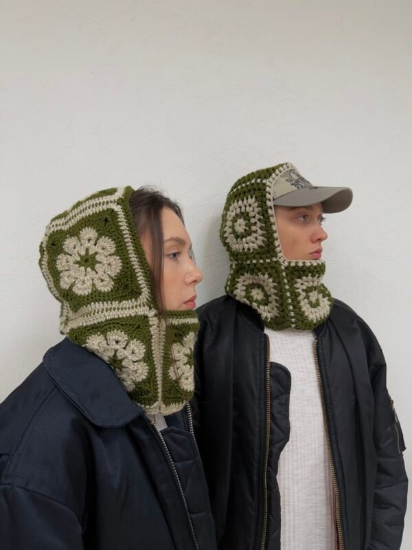 GELĖTA BALAKLAVA 01