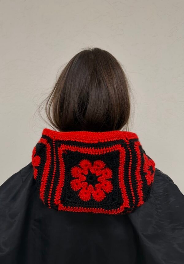 GELĖTA BALAKLAVA 02